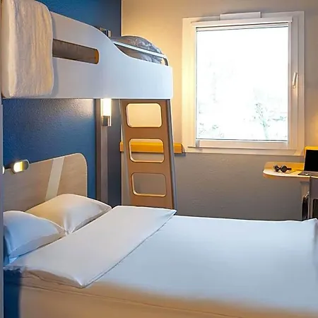 Отель Ibis Budget Hamburg *