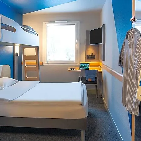 Отель Ibis Budget Hamburg *