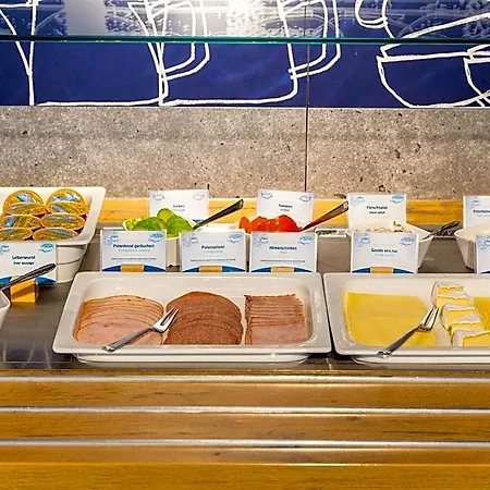 Отель Ibis Budget Hamburg