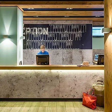 Отель Ibis Budget Hamburg *